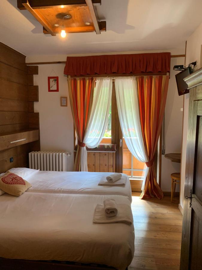 Hotel Capriolo 모데시모 외부 사진