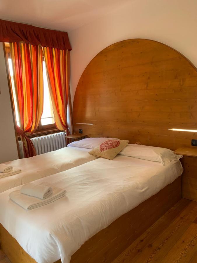 Hotel Capriolo 모데시모 외부 사진